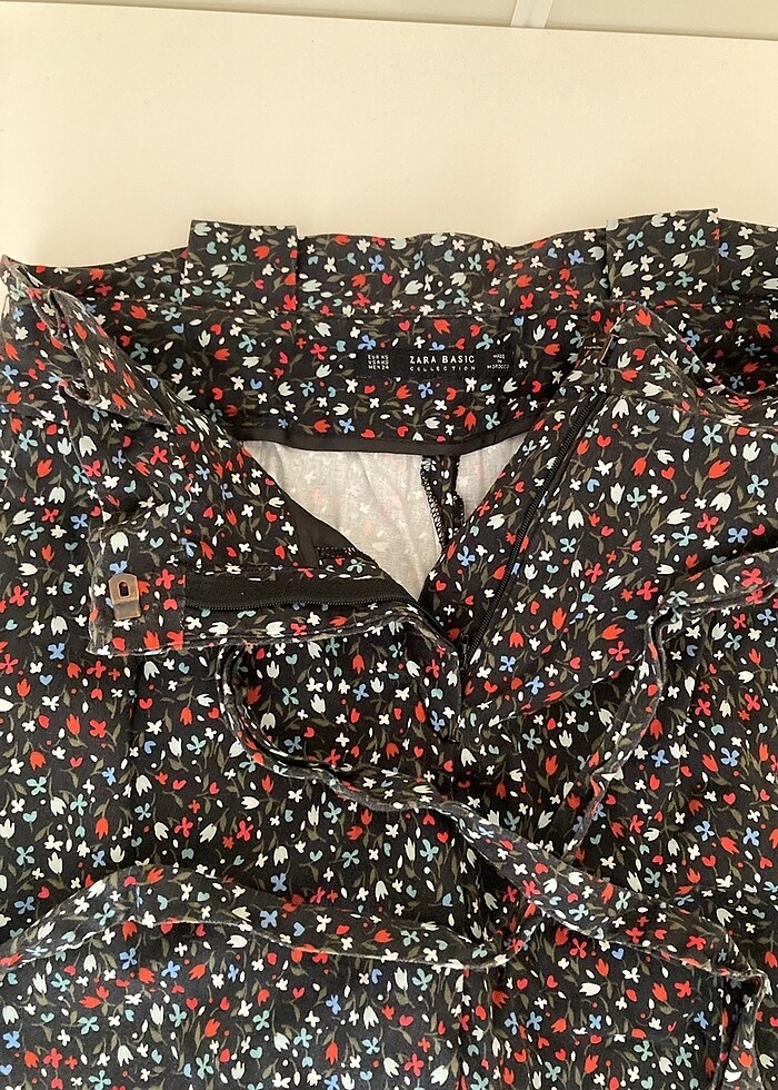 Zara Çiçekli Kuşaklı Pantolon - Görsel 4