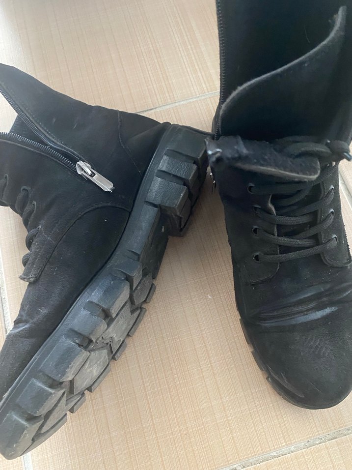 Siyah Gotik Stiletto Topuklu Lastik Botlar - Görsel 2