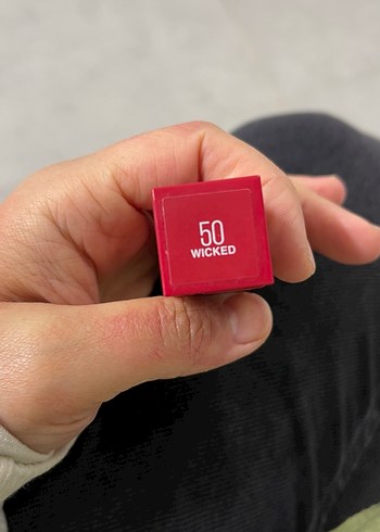 Superstay Vinyl Ink Koyu Kırmızı Ruj - Görsel 2