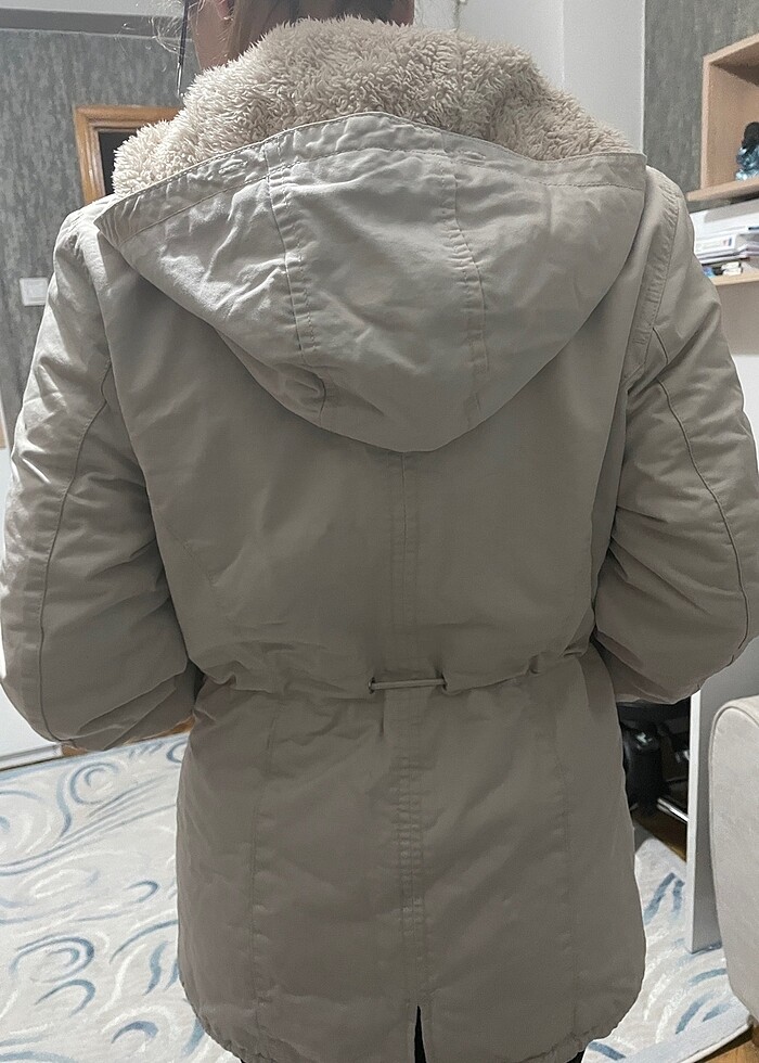 kadın mont - Görsel 4