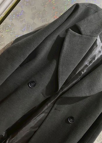 Koyu gri çift düğmeli kaban - Görsel 2