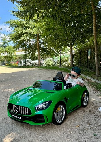 1 yıl garantili Mercedes