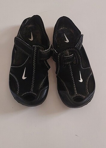 Nike çocuk sandalet