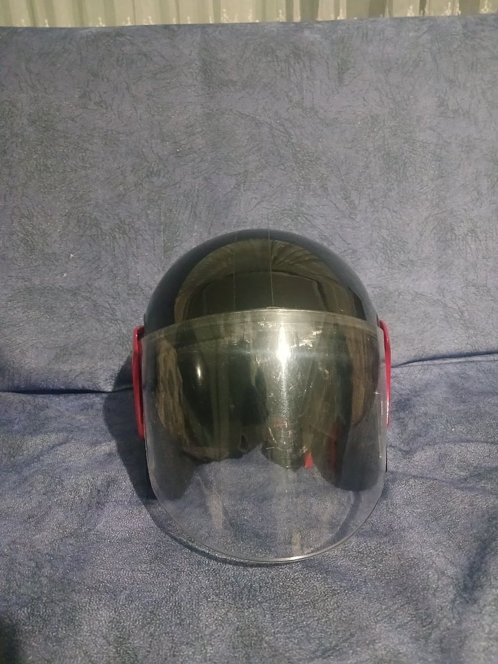 Siyah Parlak Biker Motosiklet Kaskı - Görsel 2