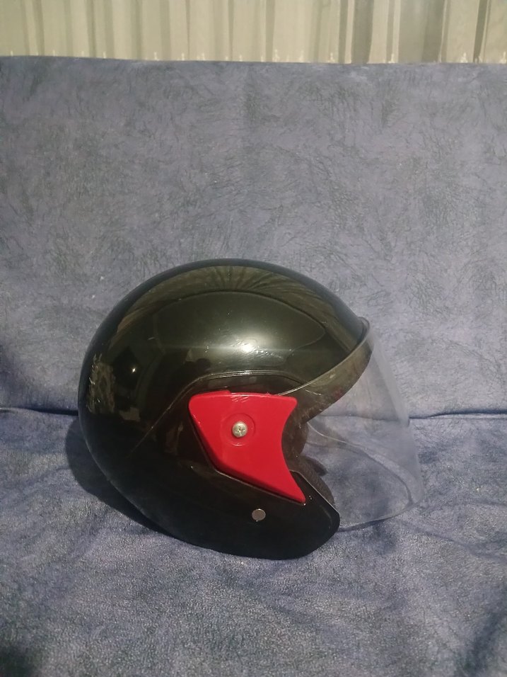 Siyah Parlak Biker Motosiklet Kaskı - Görsel 3