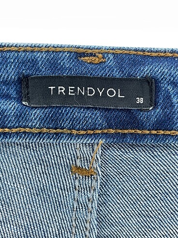 38 Beden mavi Renk Trendyol & Milla İspanyol Paça %70 İndirimli.