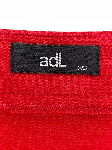 xs Beden kırmızı Renk Adil Işık Midi Etek %70 İndirimli.