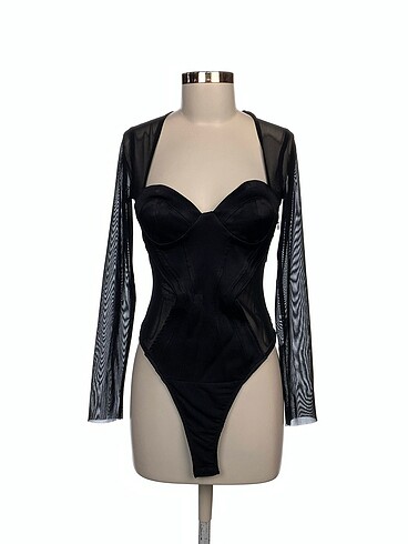 Zara Bluz %70 İndirimli.