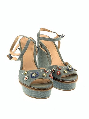 Zara Zara Platform %70 İndirimli.