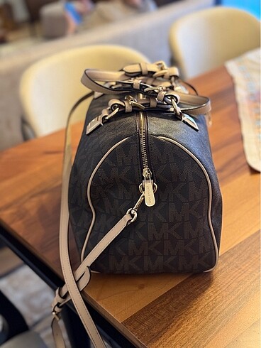 Michael Kors orjinal büyük boy çanta