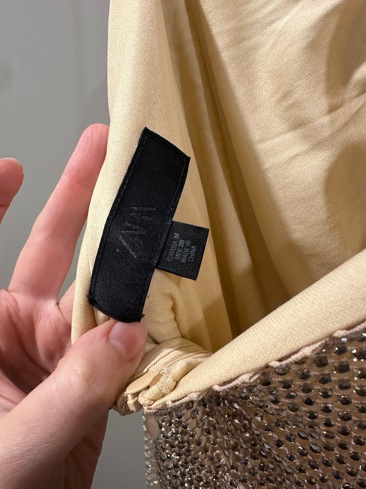 Zara Gold Elbise Halter Yaka - Görsel 3