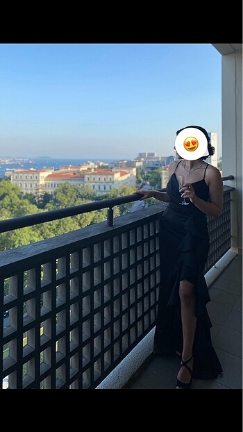 Kadın Siyah Saten Yırtmaclı Abiye