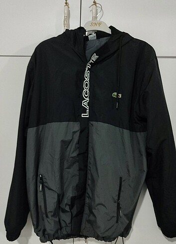 Lacoste yağmurluk