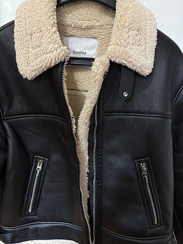 s Beden siyah Renk Bershka deri ceket