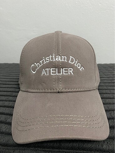 Christian Dior Şapka