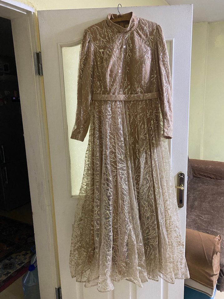 Bej Uzun Kollu Drapeli Kadın Elbise - Görsel 4