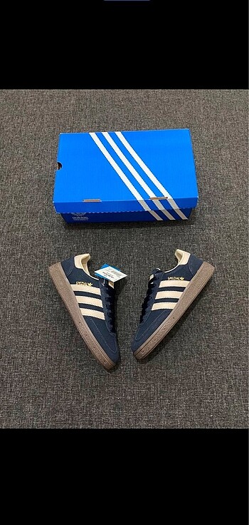 Adidas spezial