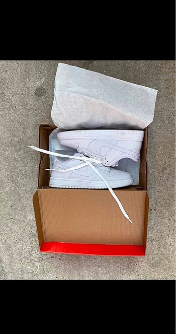 37 Beden beyaz Renk Nike dunk low
