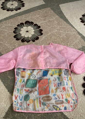 Pembe Baskılı Bebek Önlüğü - Görsel 3