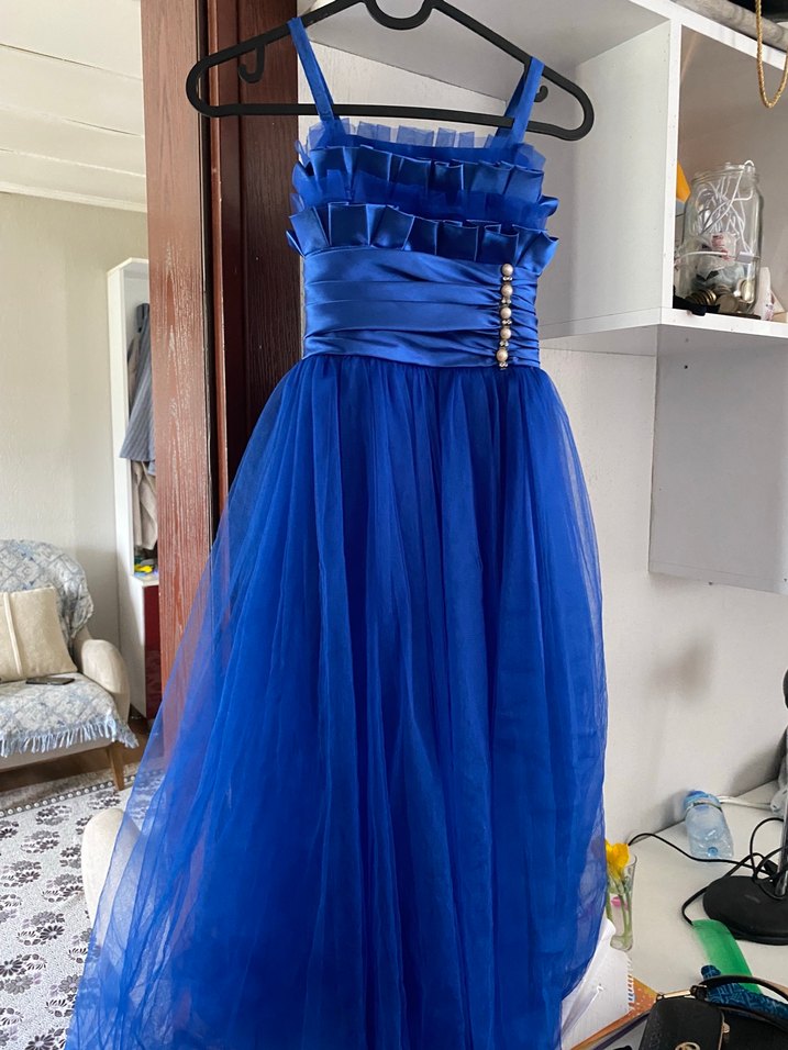 Mavi Uzun Askılı Abiye Elbise - Görsel 2