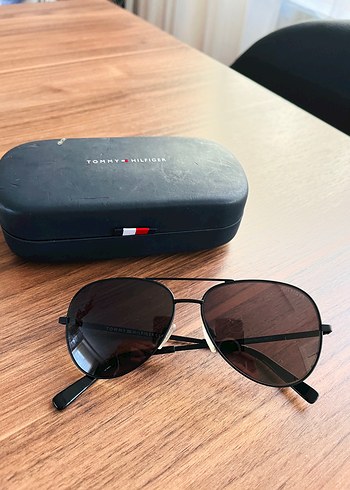 Tommy Hilfiger ürünü