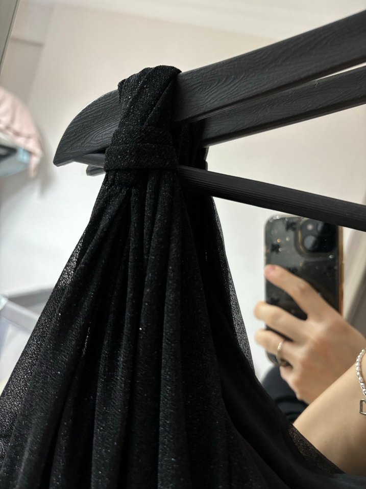 Uzun Siyah Drapeli Straplez Abiye Elbise - Görsel 5