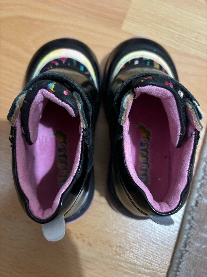 Kız Çocuk Siyah Çok Renkli Spor Ayakkabı bot - Görsel 4