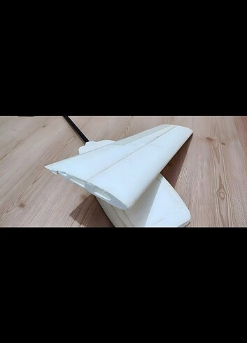 Beden Renk Model RC Uçak - El Yapımı ve Dayanıklı Tasarım