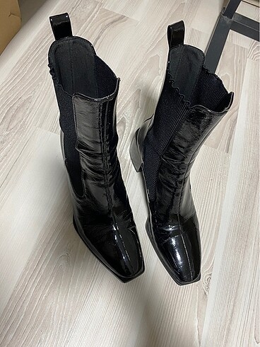Zara Zara rugan bot
