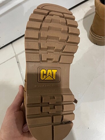 35 Beden kahverengi Renk CAT ÇOCUK BOT