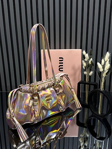 Miu Miu A KALİTE WP 05077742282