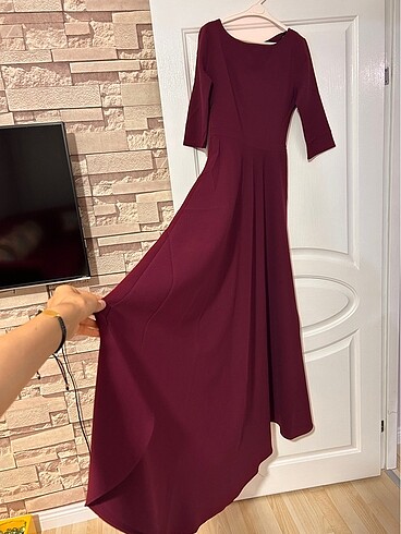 38 Beden bordo Renk Kumaş bir elbise
