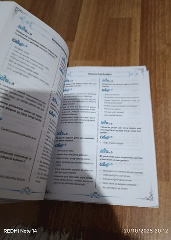 Sen Sor Ben Söyleyeyim - Şiir Kitabı - Görsel 3