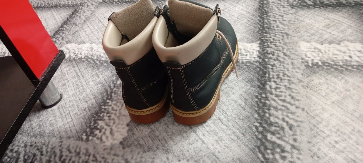 Gri Erkek Bot - Görsel 3