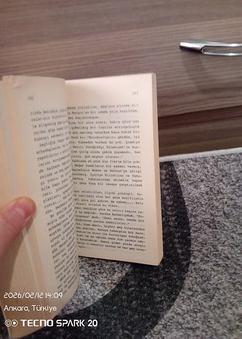 Elif Şafak - Aşk Romanı - Görsel 5