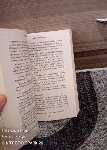 Büyü ve Kan - Kerri Maniscalco - Görsel 3