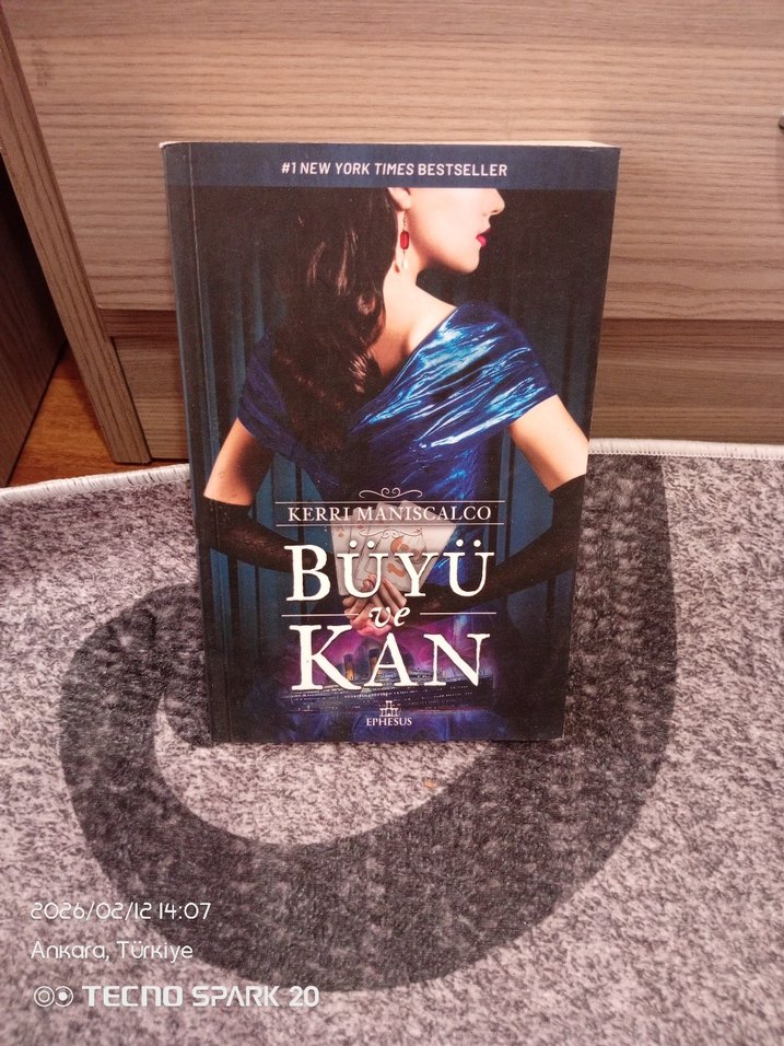 Büyü ve Kan - Kerri Maniscalco - Görsel 2