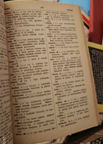 Beden Renk Osmanlıca-Türkçe Okul Sözlüğü