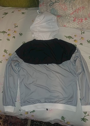 Nike Beyaz Gri Erkek Spor Ceket Kapüşonlu - Görsel 4