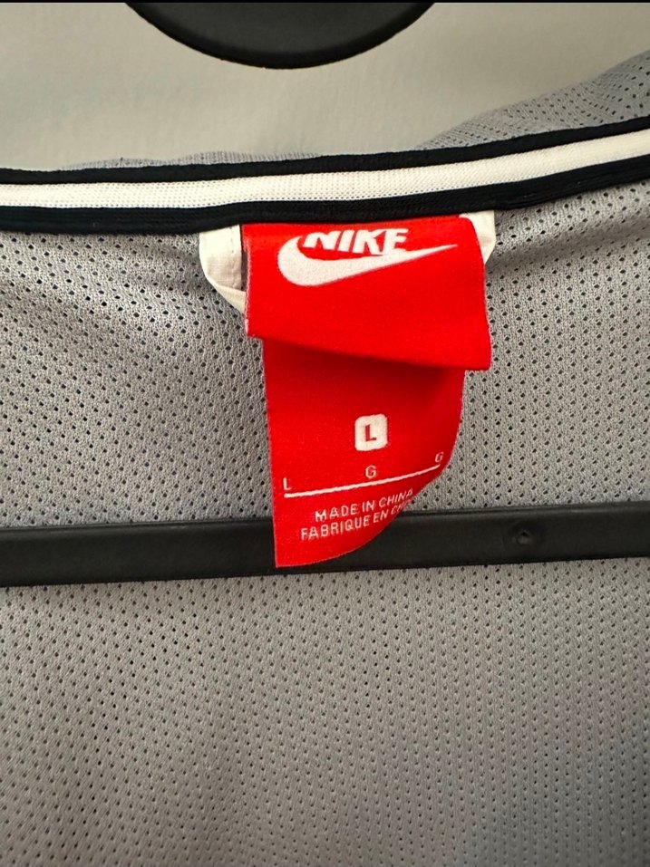 Nike Beyaz Gri Erkek Spor Ceket Kapüşonlu - Görsel 5