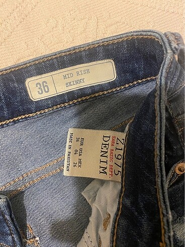 36 Beden mavi Renk Zara kot pantolon