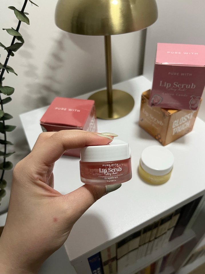 Glossy Touch Dudak Peelingi - Görsel 4