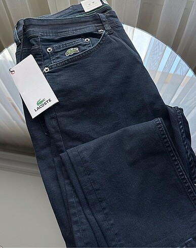 32 Beden Lacoste jean