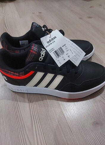 Adidas Hoops 3.0