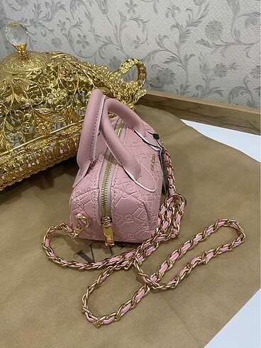 Vakko Vakko zincirli mini speedy çanta