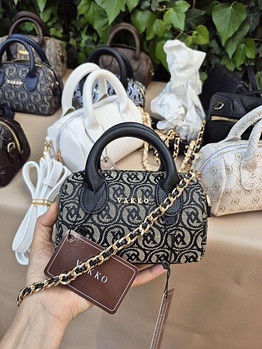 Vakko dokuma zincirli mini speedy çanta