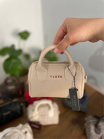  Beden camel Renk Vakko mini speedy çanta