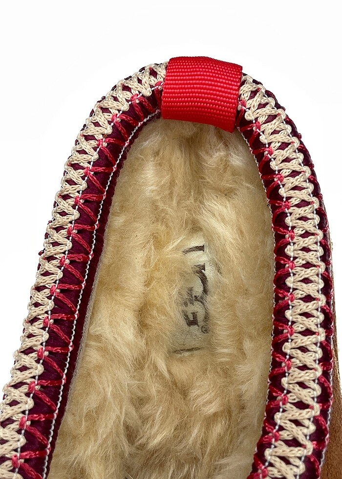 Ugg Terlik %70 İndirimli. - Görsel 4