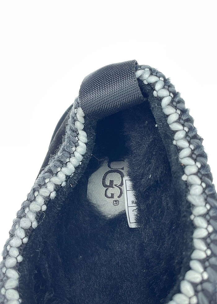 Ugg Terlik %70 İndirimli. - Görsel 4