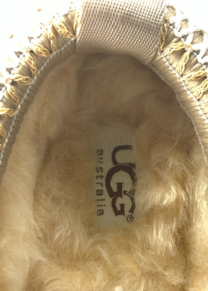 Ugg Terlik %70 İndirimli. - Görsel 4